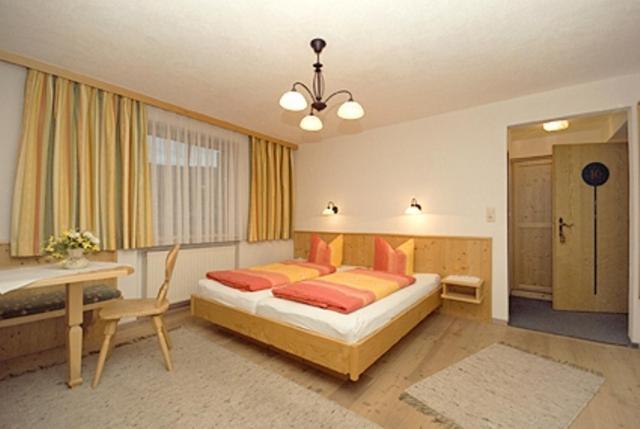 Pension Fuchs Brixen im Thale Room photo