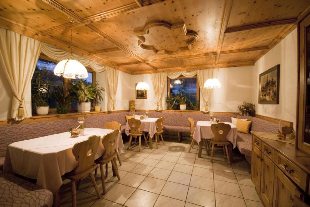 Pension Fuchs Brixen im Thale Exterior photo